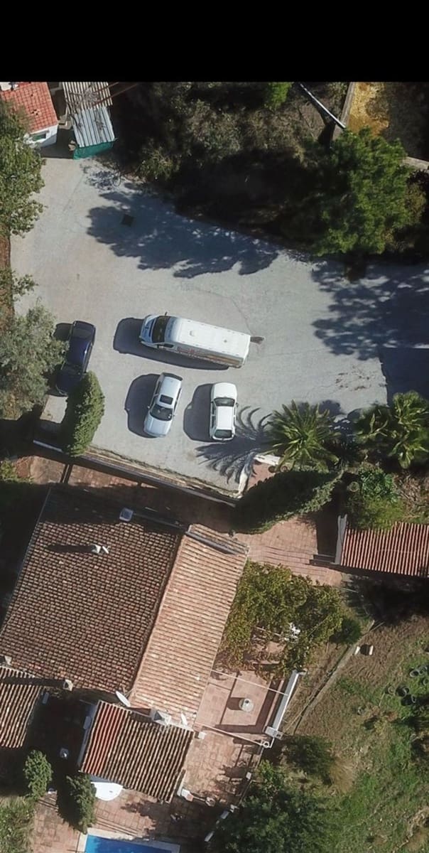 6 bedroom Finca/Country House for sale in Estepona with pool garage - € 8,000,000 (Ref: 9798549)