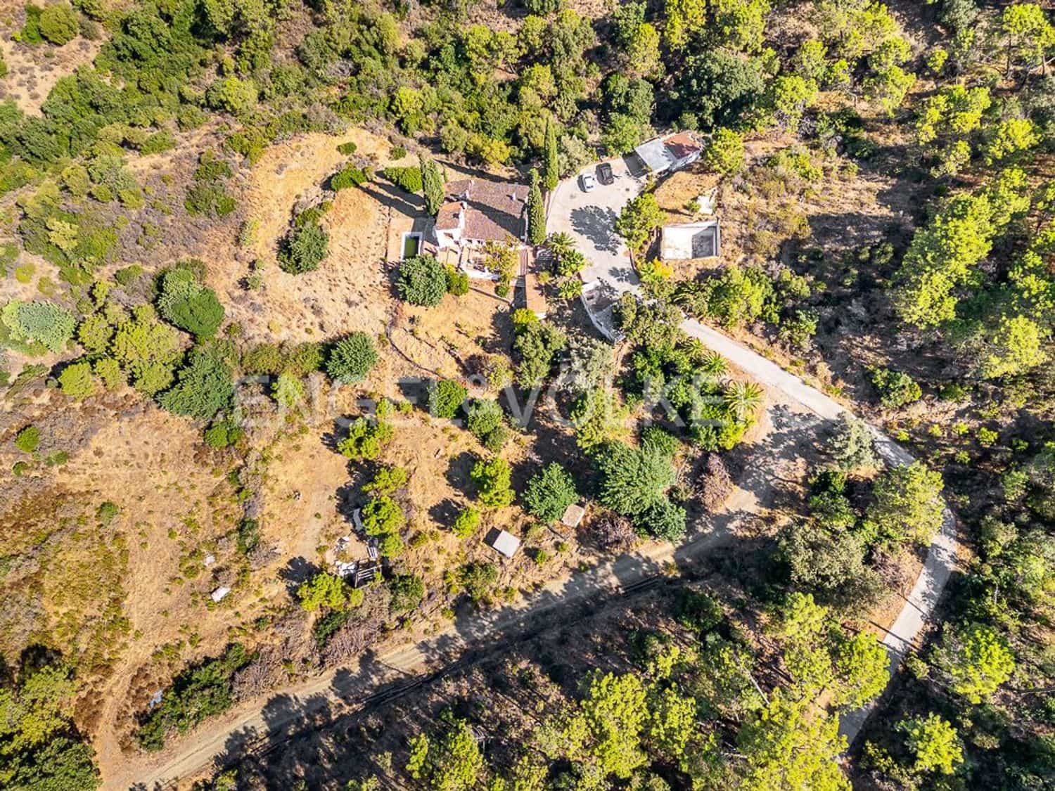 6 bedroom Finca/Country House for sale in Estepona with pool garage - € 8,000,000 (Ref: 9798549)