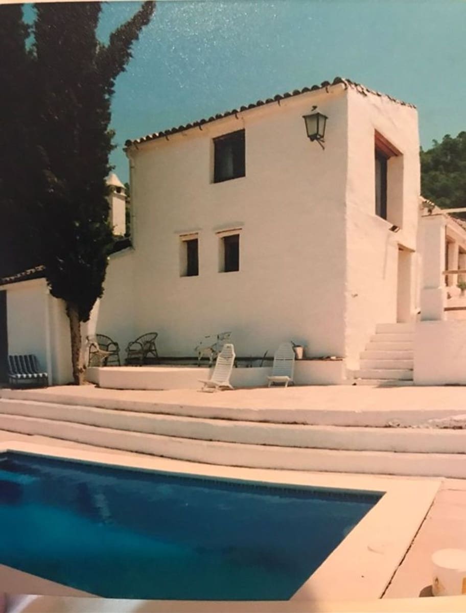 8 Zimmer Finca/Landgut zu verkaufen in Estepona mit Pool Garage - 10.000.000 € (Ref: 9798550)