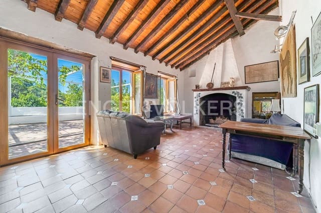 8 Zimmer Finca/Landgut zu verkaufen in Altos de Estepona, Estepona mit Pool Garage - 10.000.000 € (Ref: 9798550)