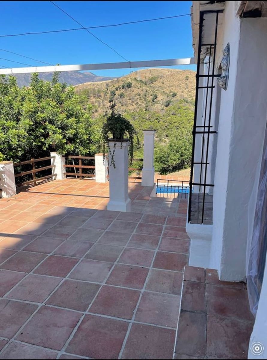 8 Zimmer Finca/Landgut zu verkaufen in Estepona mit Pool Garage - 10.000.000 € (Ref: 9798550)