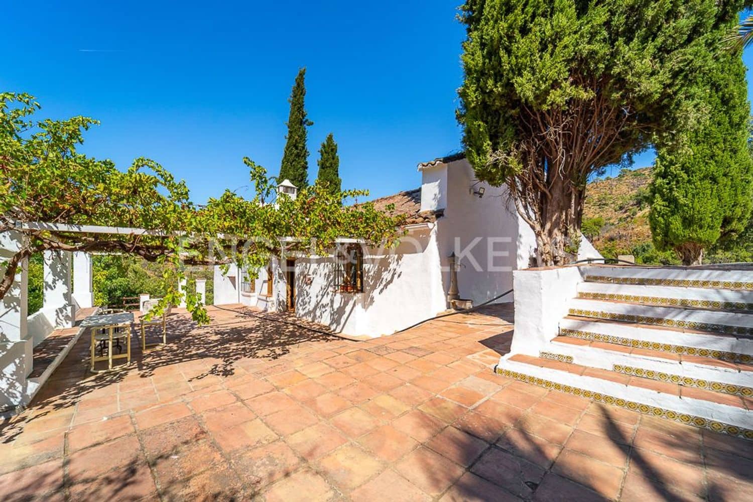 8 Zimmer Finca/Landgut zu verkaufen in Estepona mit Pool Garage - 10.000.000 € (Ref: 9798550)
