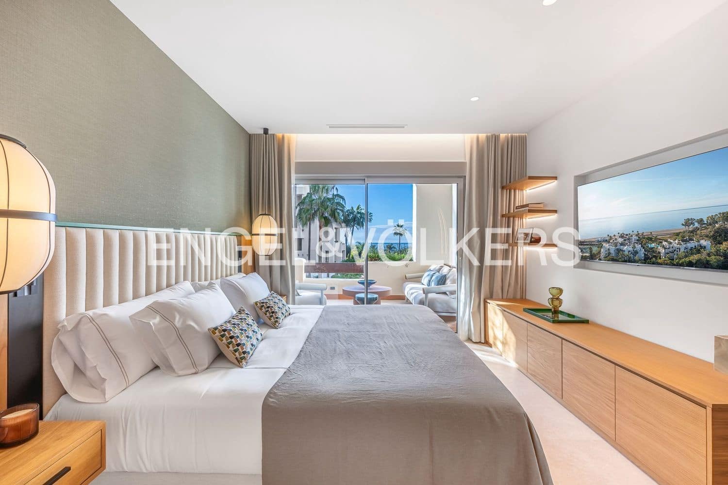 3 makuuhuone Huoneisto myytävänä paikassa Estepona mukana uima-altaan 
autotalli - 1 895 000 € (Ref: 9806160)