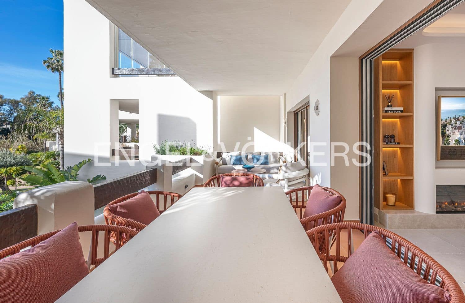 3 makuuhuone Huoneisto myytävänä paikassa Estepona mukana uima-altaan 
autotalli - 1 895 000 € (Ref: 9806160)