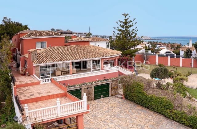 6 Zimmer Villa zu verkaufen in Guadalobón, Estepona mit Pool Garage - 1.700.000 € (Ref: 9806161)