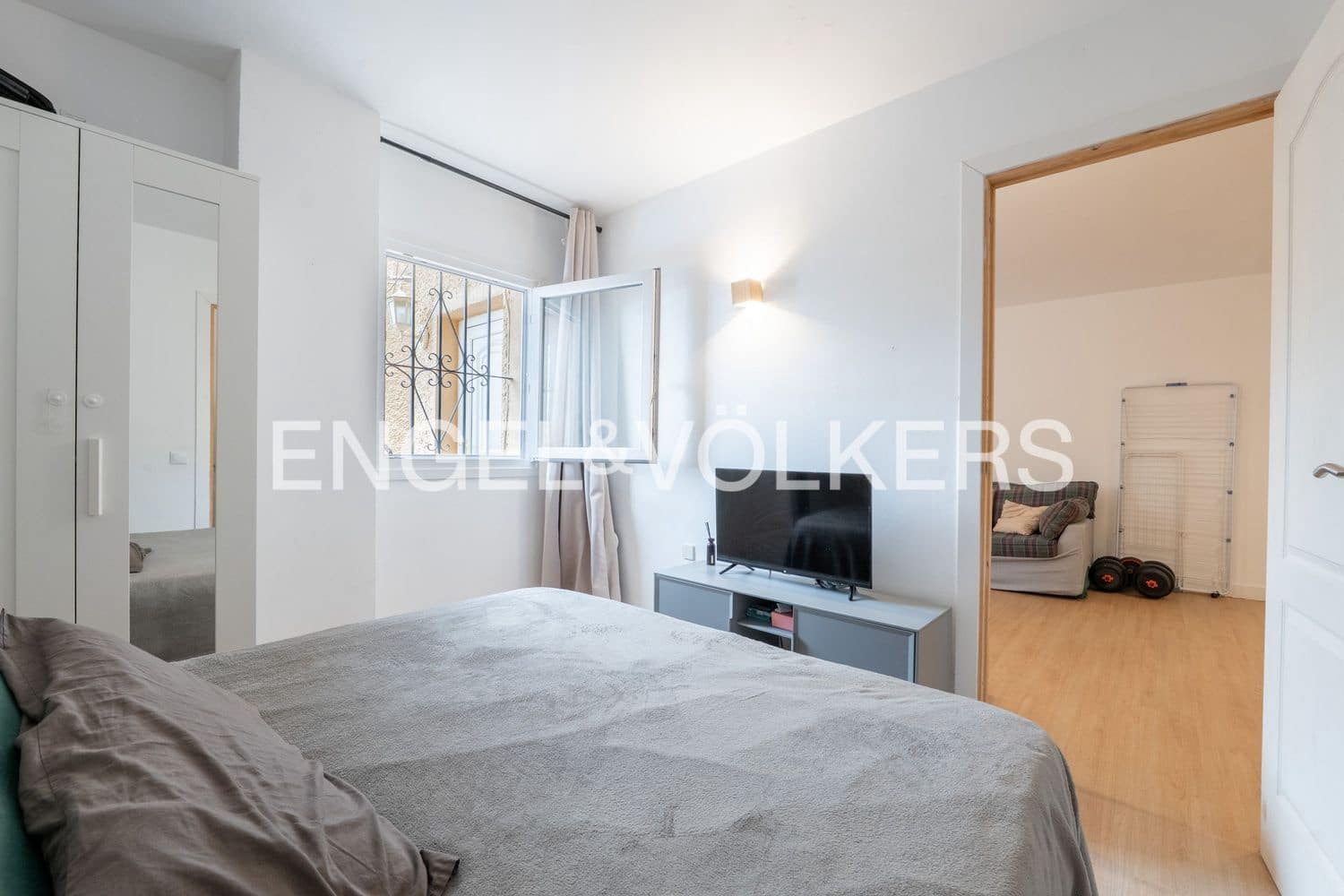 1 chambre Appartement à vendre à Estepona avec piscine garage - 256 000 € (Ref: 9815595)