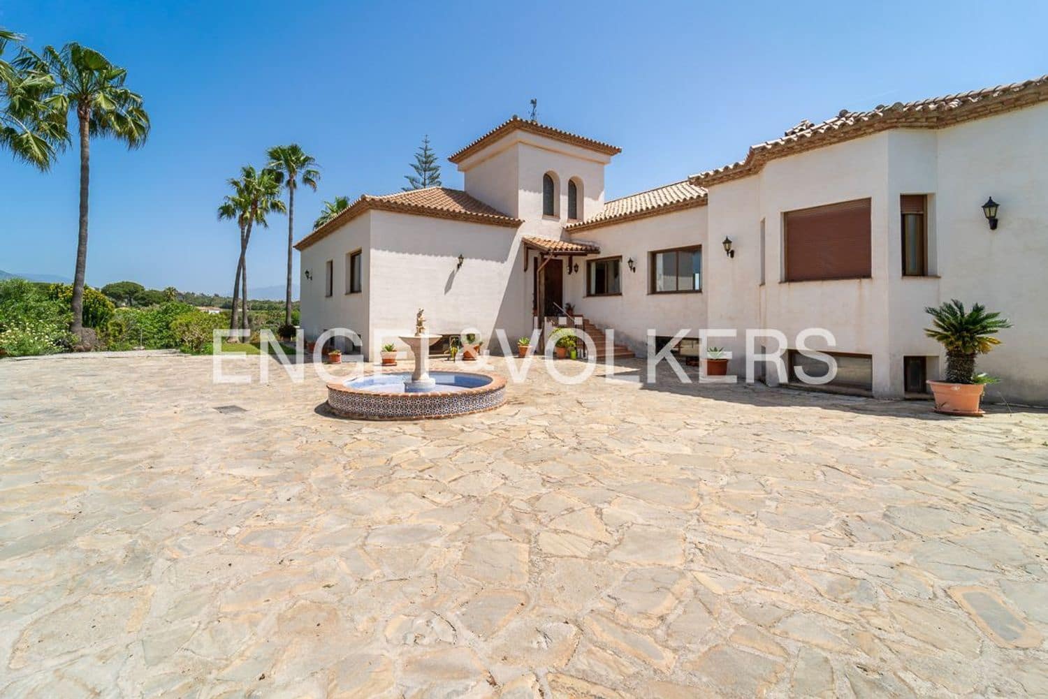 4 sovrum Finca/Hus på landet till salu i El Padron med pool garage - 1 960 000 € (Ref: 9815598)