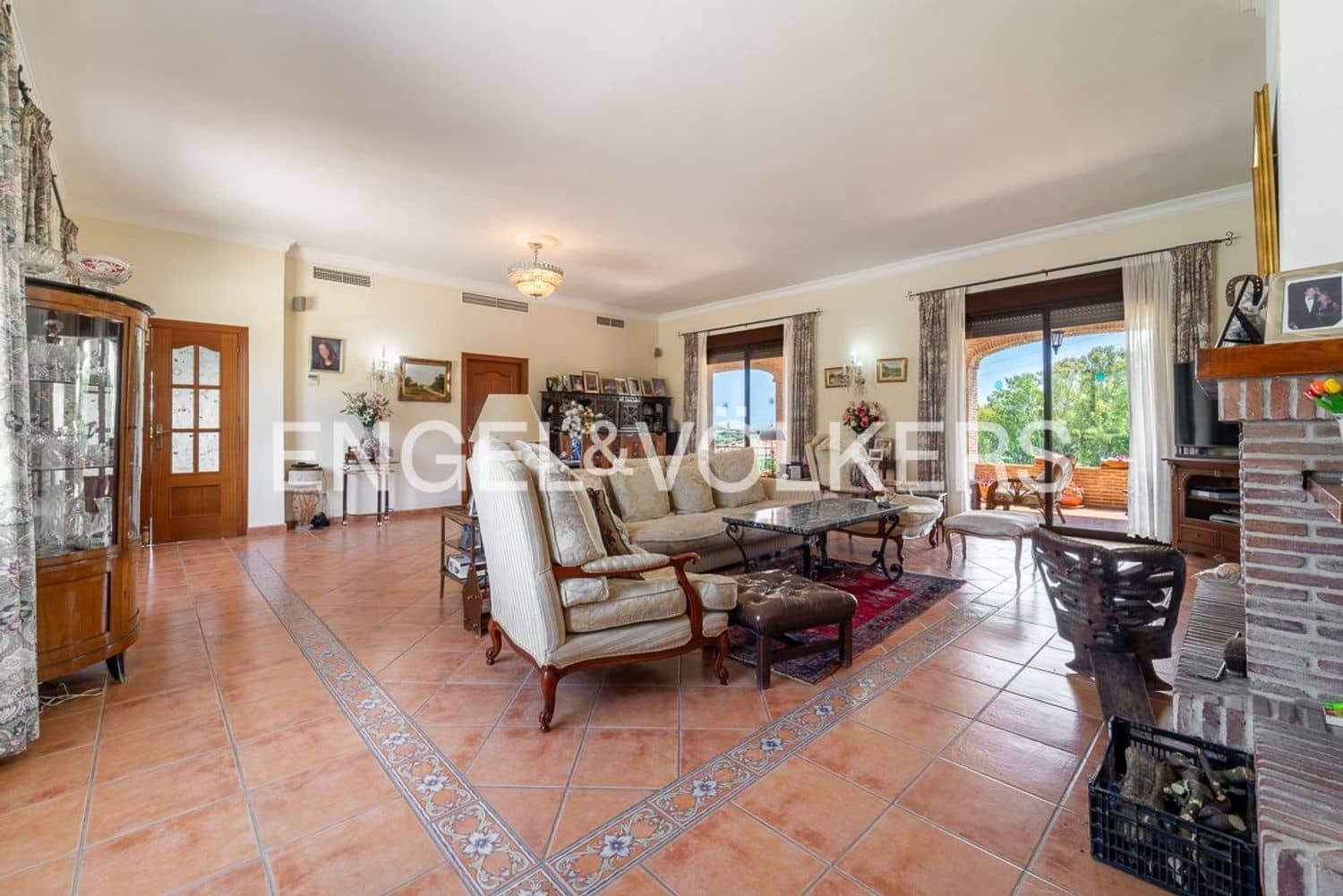 4 sovrum Finca/Hus på landet till salu i El Padron med pool garage - 1 960 000 € (Ref: 9815598)