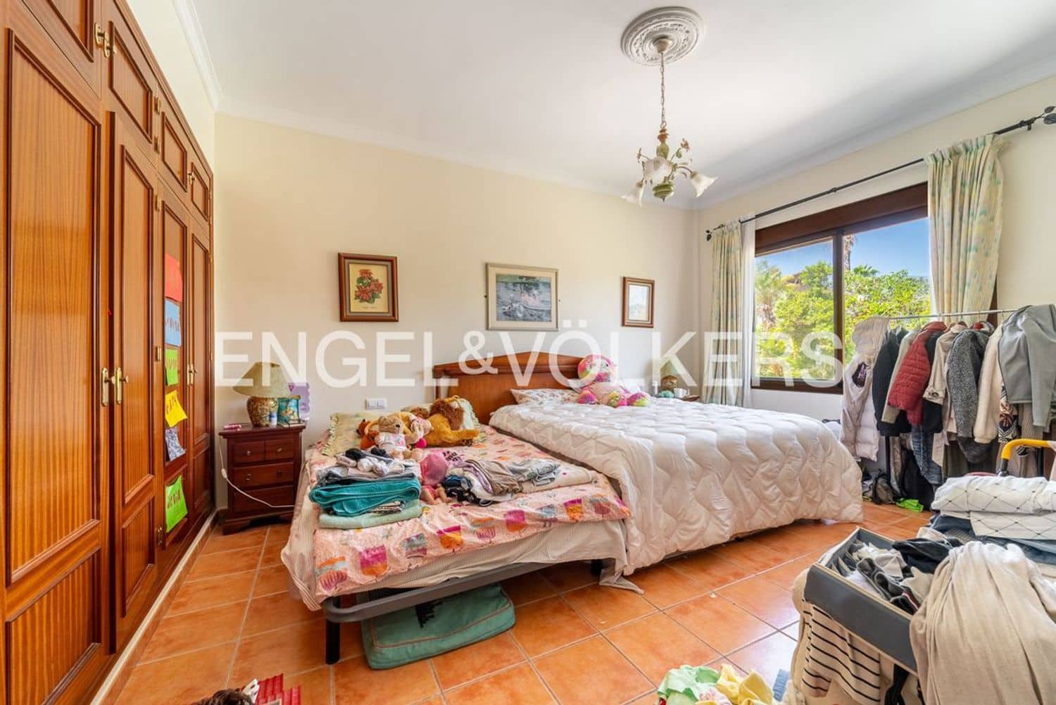 4 sovrum Finca/Hus på landet till salu i El Padron med pool garage - 1 960 000 € (Ref: 9815598)