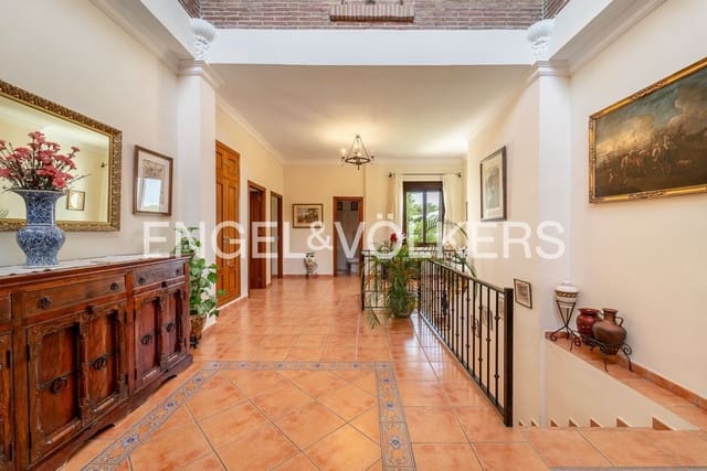 4 sovrum Finca/Hus på landet till salu i El Padrón, Estepona med pool garage - 1 960 000 € (Ref: 9815598)