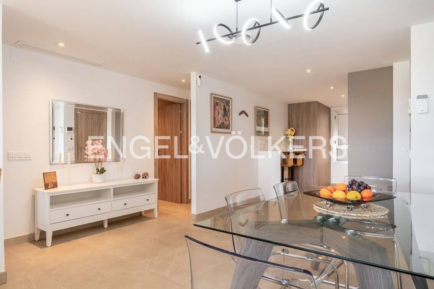 2 bedroom Apartment for sale in Estepona with pool garage - € 355,000 (Ref: 9824529)