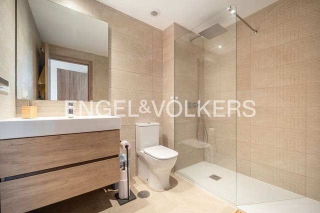 2 chambre Appartement à vendre à Estepona Golf, Estepona avec piscine garage - 355 000 € (Ref: 9824529)