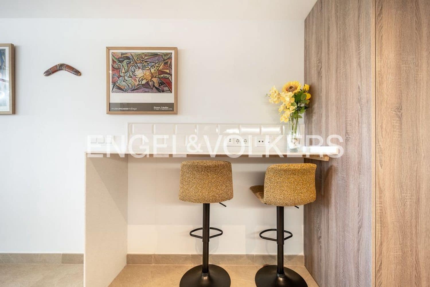 2 bedroom Apartment for sale in Estepona with pool garage - € 355,000 (Ref: 9824529)