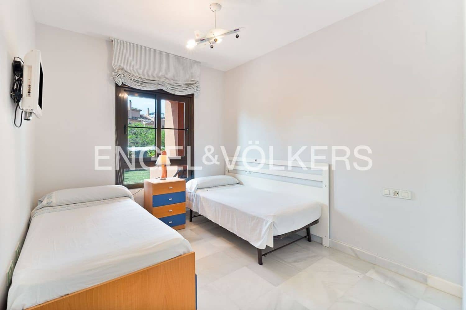3 soverom Leilighet til salgs i New Golden Mile med svømmebasseng garasje - € 630 000 (Ref: 9824530)