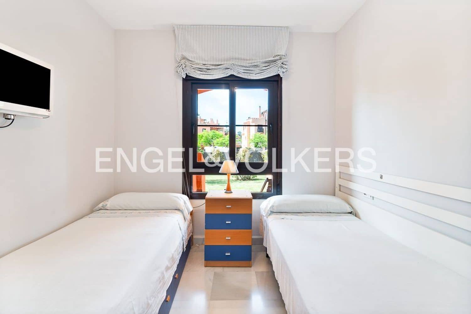 3 soverom Leilighet til salgs i New Golden Mile med svømmebasseng garasje - € 630 000 (Ref: 9824530)