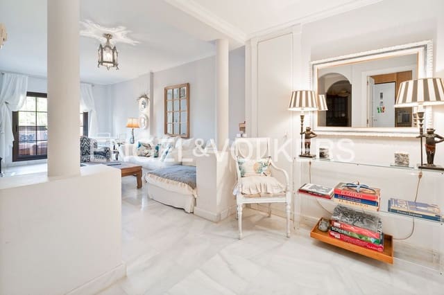 3 Zimmer Apartment zu verkaufen in Atalaya-Isdabe, Estepona mit Pool Garage - 630.000 € (Ref: 9824530)