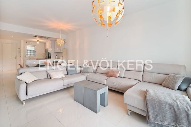 Apartamento de 4 habitaciones en Bel-Air, Estepona en venta con piscina garaje - 695.000 € (Ref: 9824531)