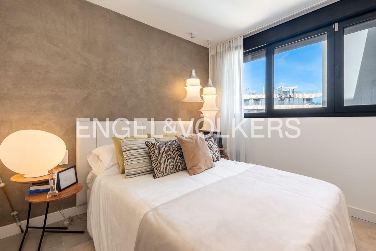 Apartamento de 3 habitaciones en New Golden Mile en venta con piscina garaje - 749.000 € (Ref: 9824532)