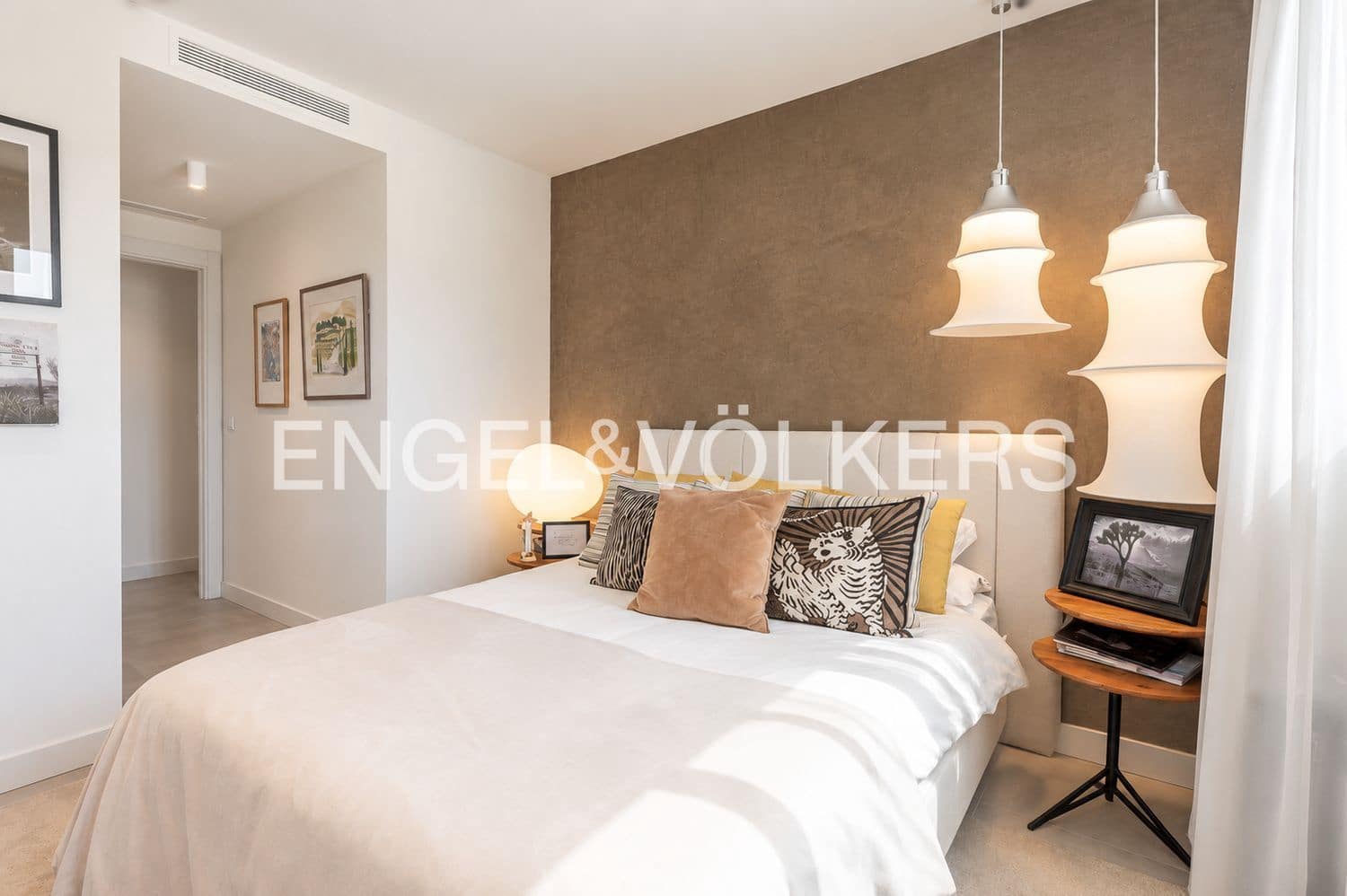 Apartamento de 3 habitaciones en New Golden Mile en venta con piscina garaje - 749.000 € (Ref: 9824532)