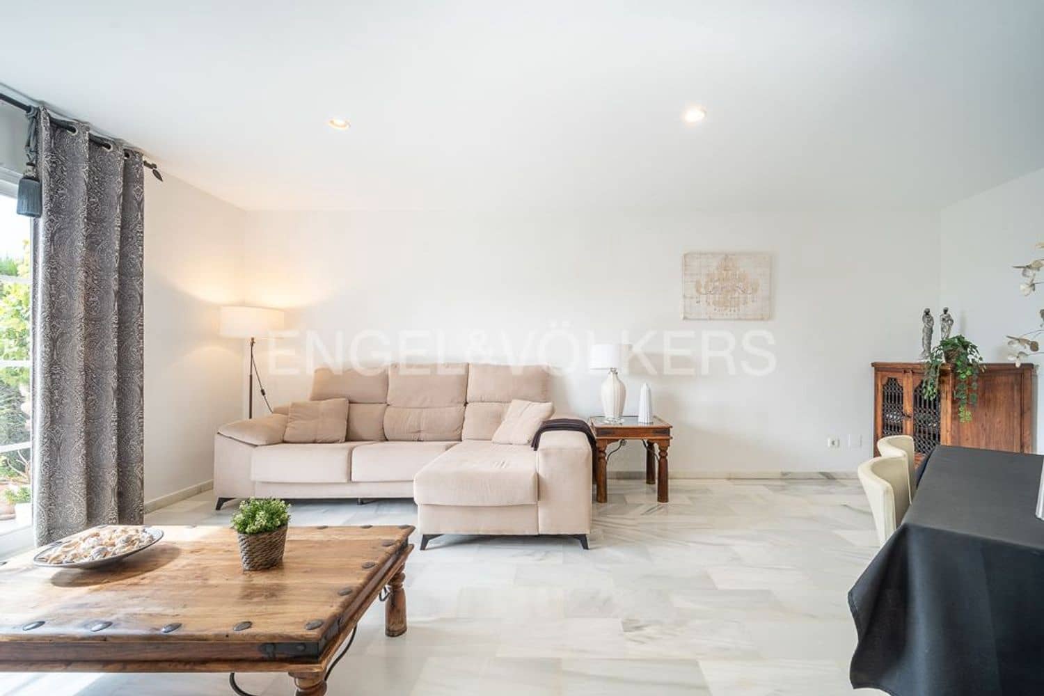 3 sovrum Hus till salu i New Golden Mile med pool garage - 595 000 € (Ref: 9824533)