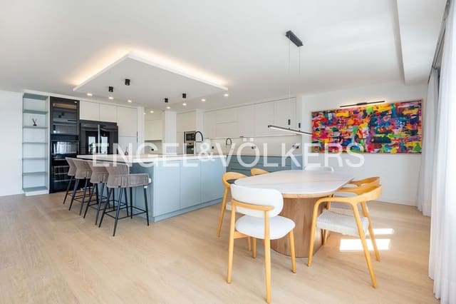 3 soveværelse Lejlighed til salg i Centro, Estepona med garage - € 1.999.995 (Ref: 9864080)