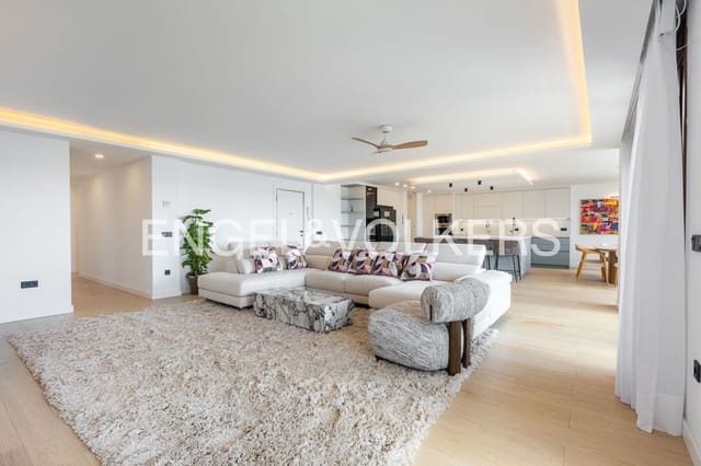 3 soveværelse Lejlighed til salg i Centro, Estepona med garage - € 1.999.995 (Ref: 9864080)