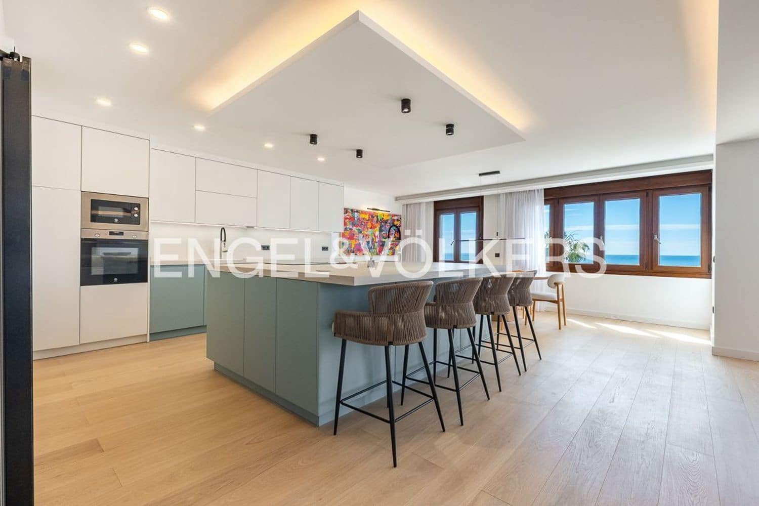 3 soveværelse Lejlighed til salg i Estepona med garage - € 1.999.995 (Ref: 9864080)