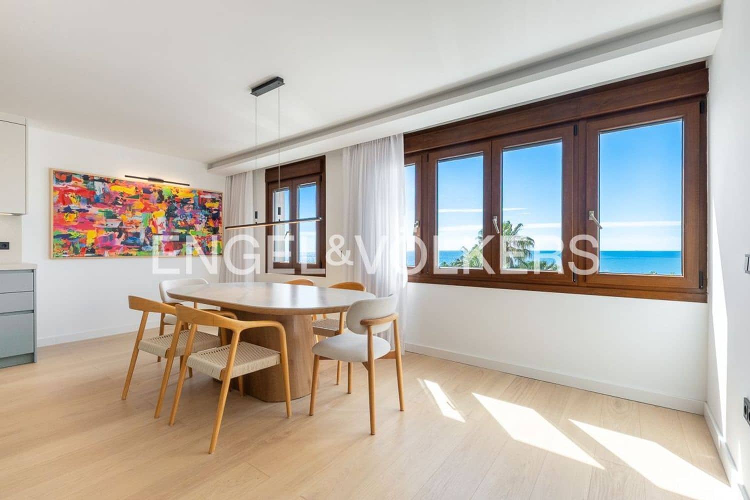 3 soveværelse Lejlighed til salg i Estepona med garage - € 1.999.995 (Ref: 9864080)