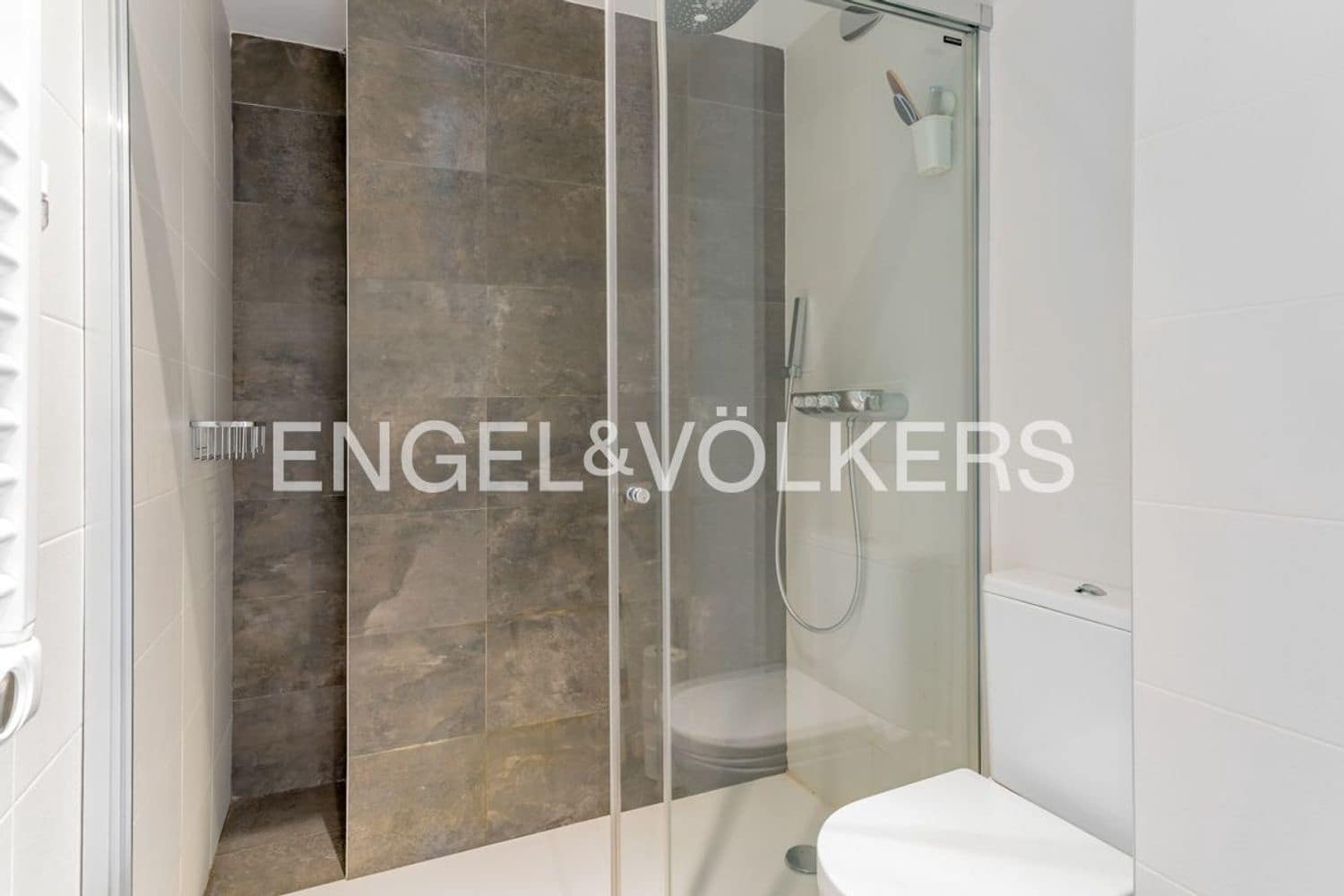 2 chambre Appartement à vendre à Estepona avec piscine garage - 1 499 000 € (Ref: 9864081)