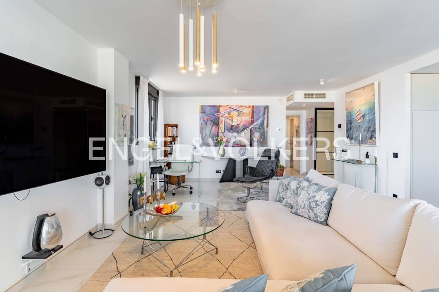 2 chambre Appartement à vendre à Estepona avec piscine garage - 1 499 000 € (Ref: 9864081)