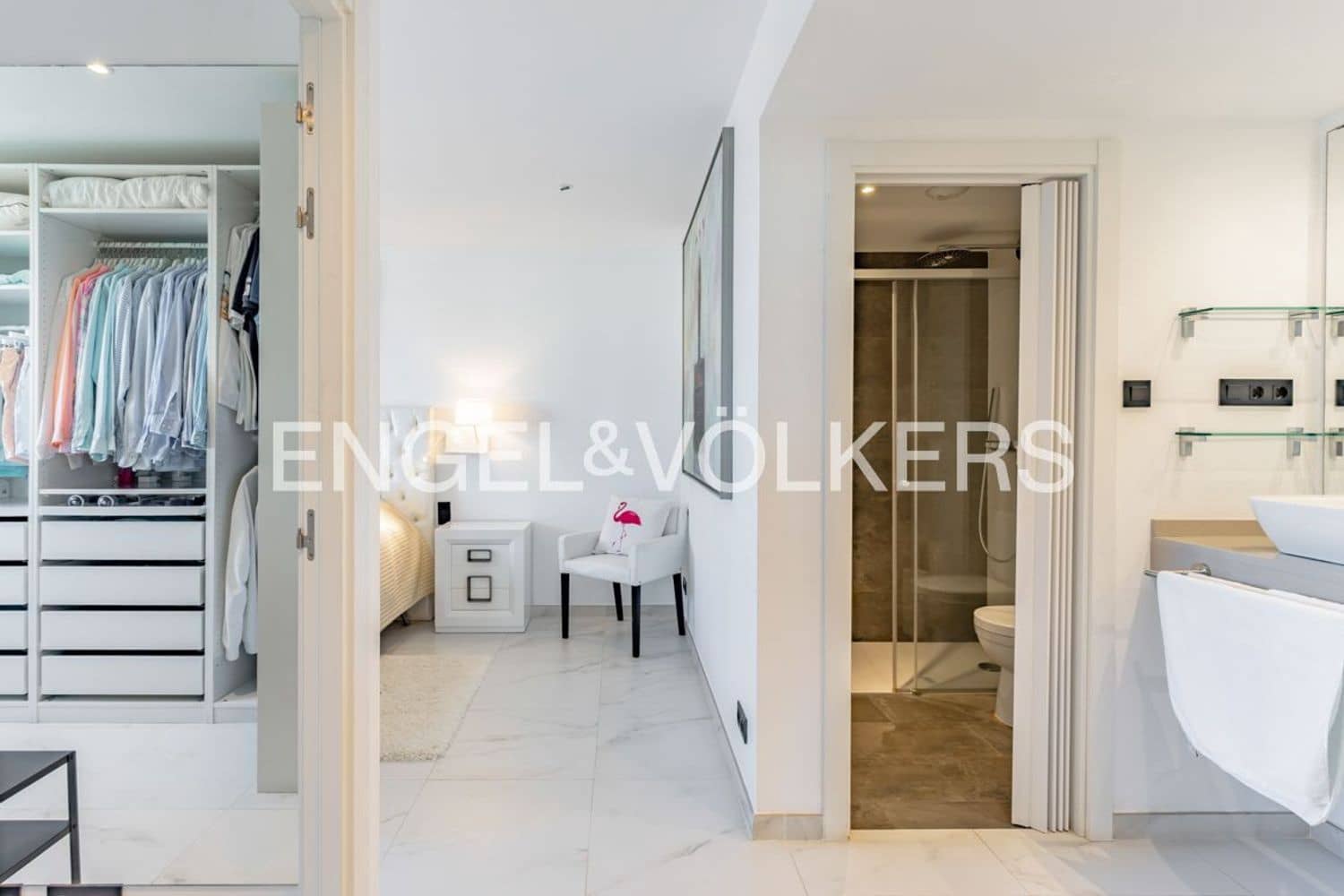 2 chambre Appartement à vendre à Estepona avec piscine garage - 1 499 000 € (Ref: 9864081)
