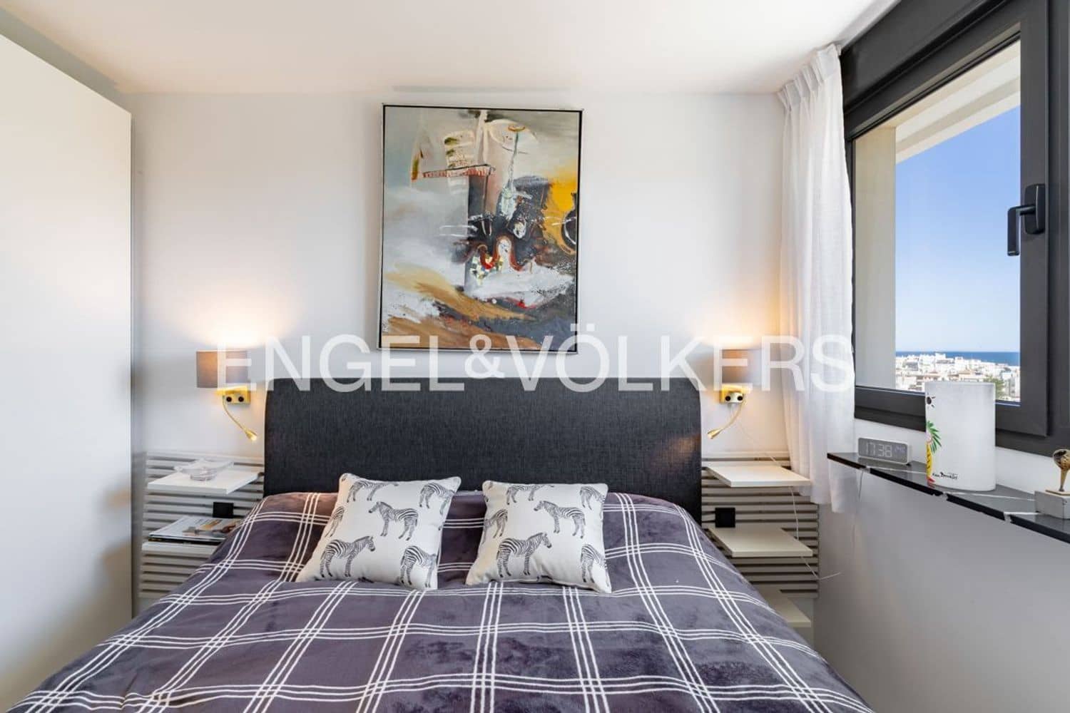 2 chambre Appartement à vendre à Estepona avec piscine garage - 1 499 000 € (Ref: 9864081)