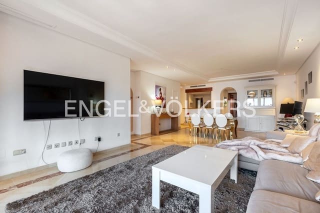 2 camera da letto Appartamento in vendita in Resinera-Voladilla, Estepona con piscina garage - 1.475.000 € (Rif: 9864082)