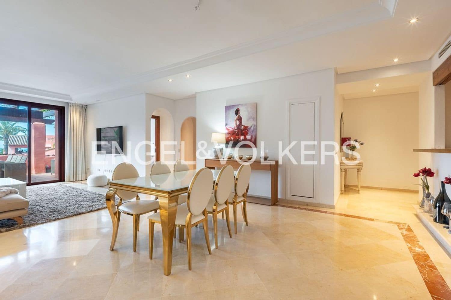 2 bedroom Apartment for sale in Guadalmansa with pool garage - € 1,475,000 (Ref: 9864082)