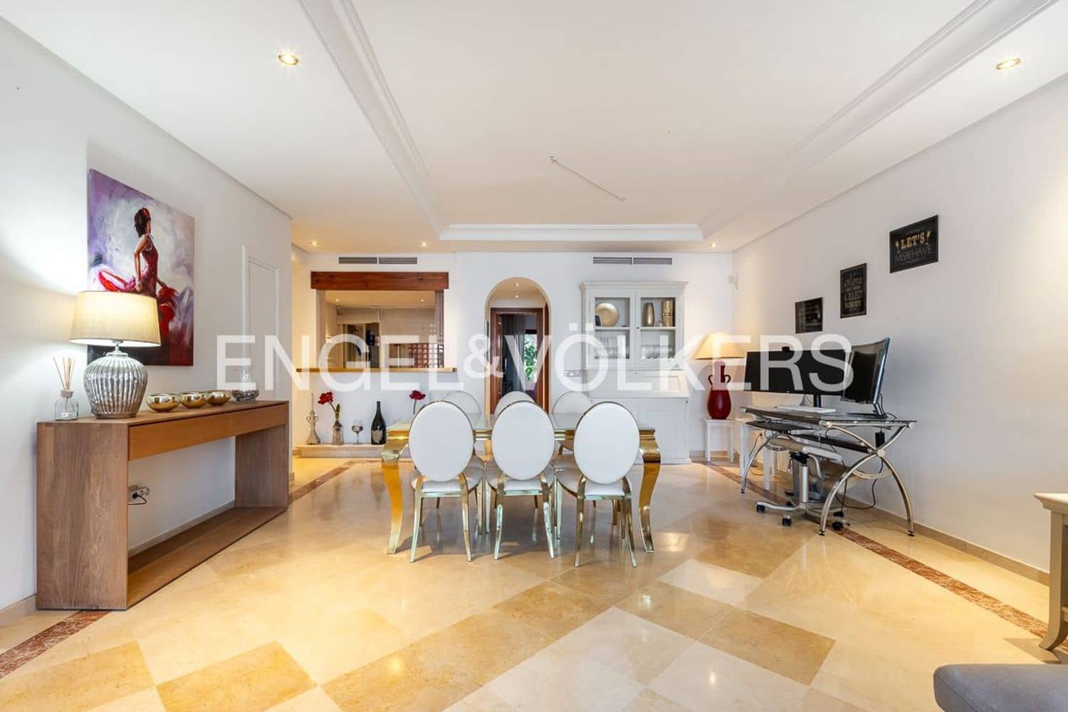 2 bedroom Apartment for sale in Guadalmansa with pool garage - € 1,475,000 (Ref: 9864082)
