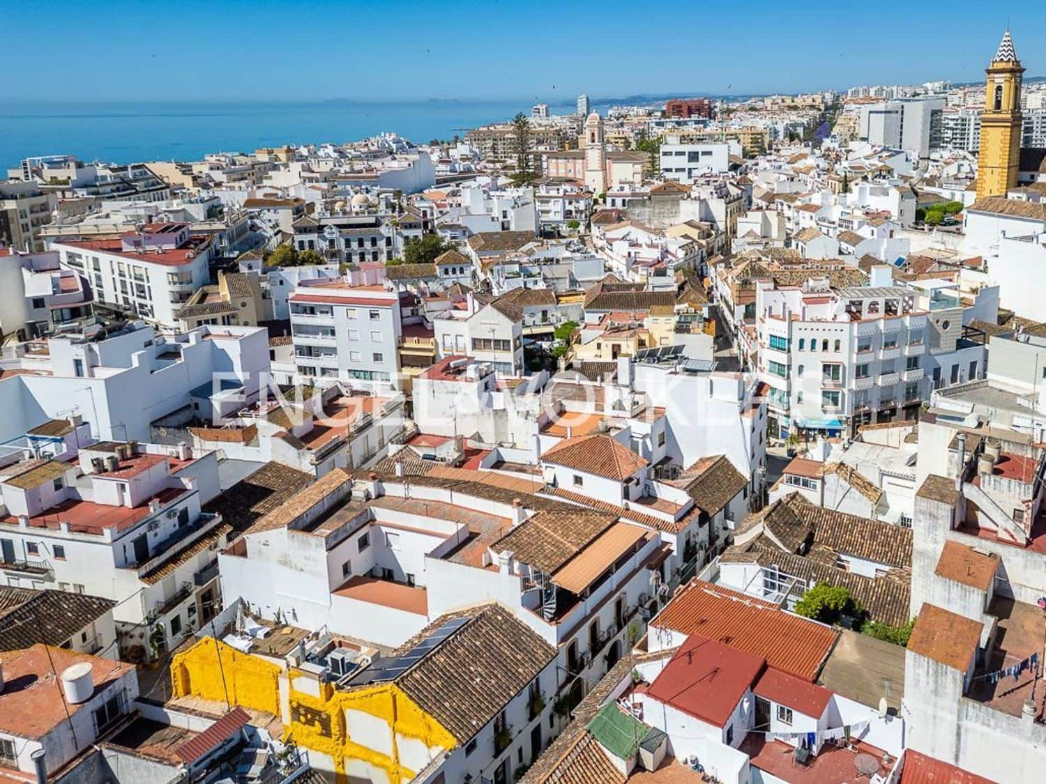 Ubebygd land til salgs i Estepona - € 1 160 000 (Ref: 9864083)