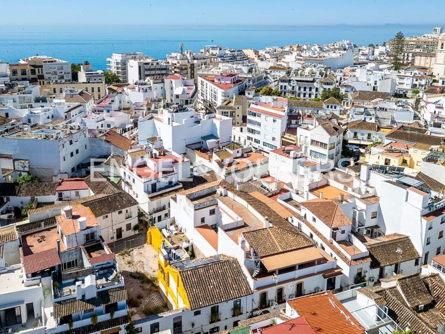 Ubebygd land til salgs i Estepona - € 1 160 000 (Ref: 9864083)
