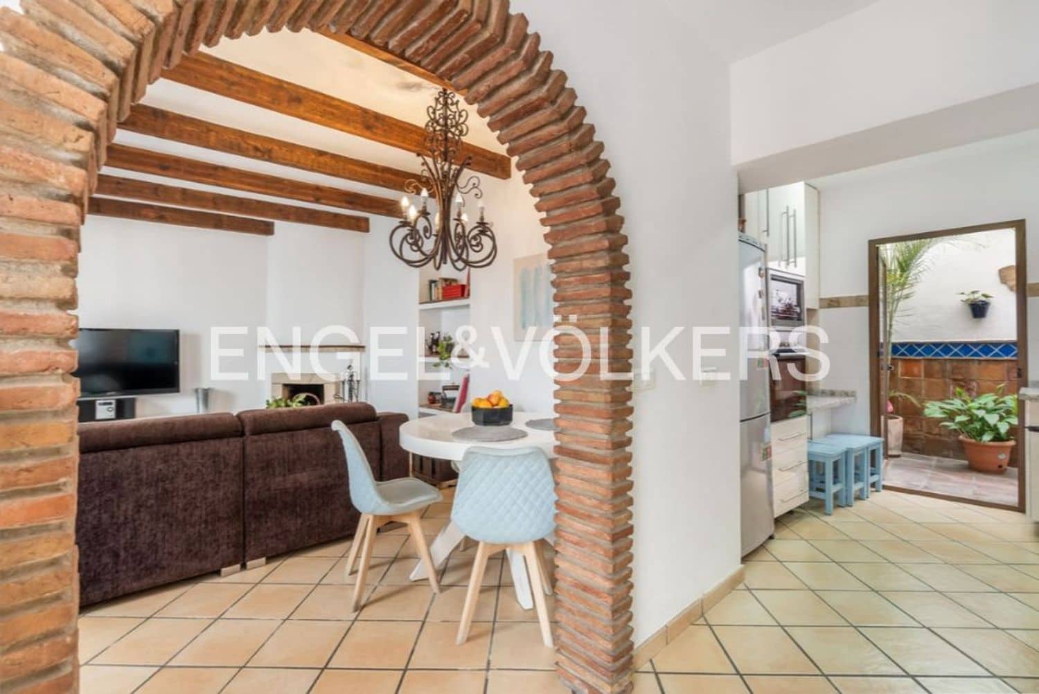2 sypialnia Dom na sprzedaż w Estepona z garażem - 570 000 € (Ref: 9864084)