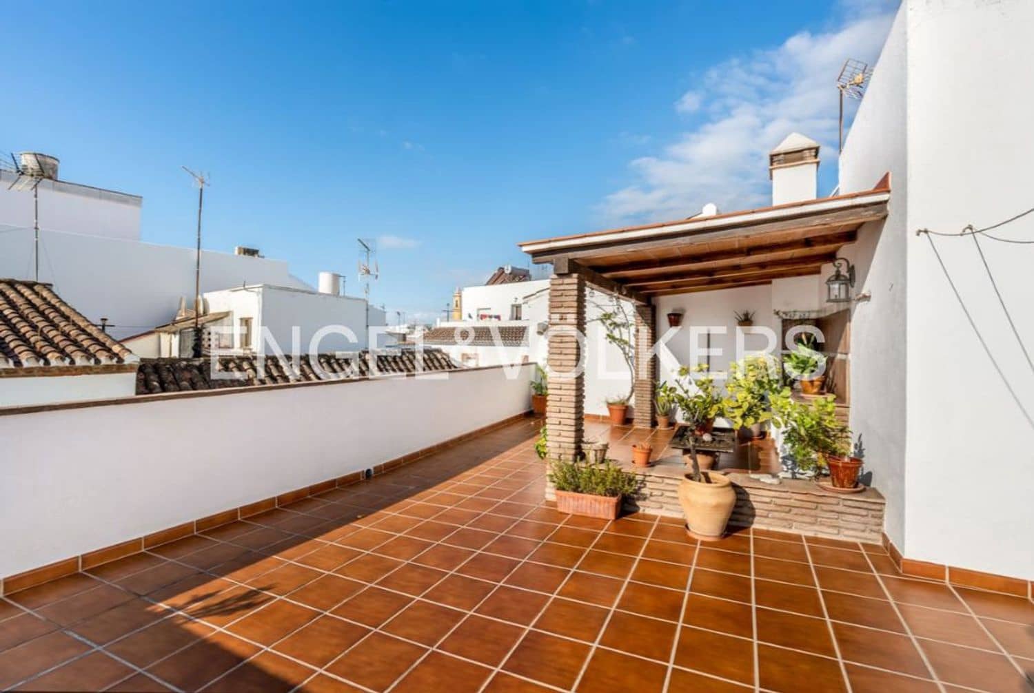 2 sypialnia Dom na sprzedaż w Estepona z garażem - 570 000 € (Ref: 9864084)