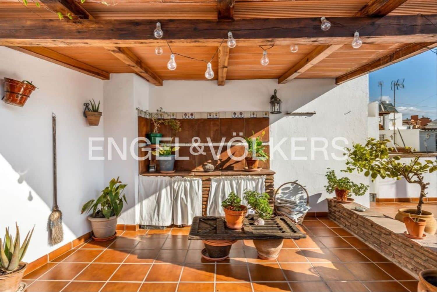 2 sypialnia Dom na sprzedaż w Estepona z garażem - 570 000 € (Ref: 9864084)