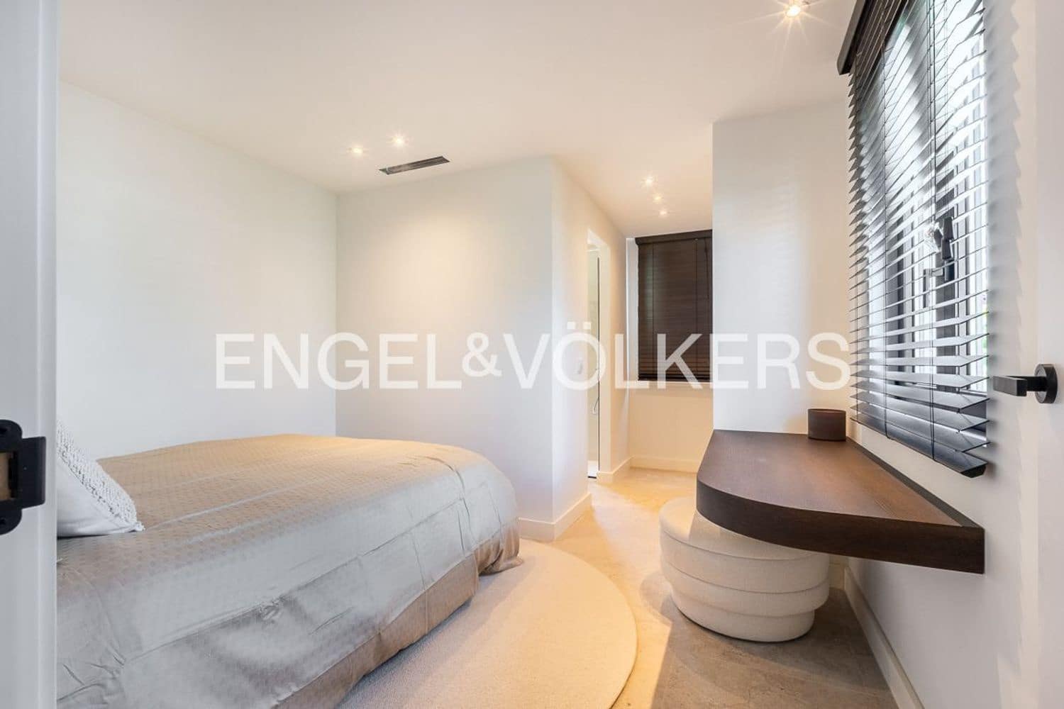 5 sovrum Villa till salu i Atalaya-Isdabe med pool garage - 4 350 000 € (Ref: 9864085)