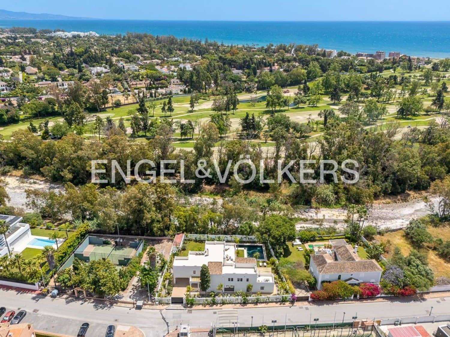 5 sovrum Villa till salu i Atalaya-Isdabe med pool garage - 4 350 000 € (Ref: 9864085)