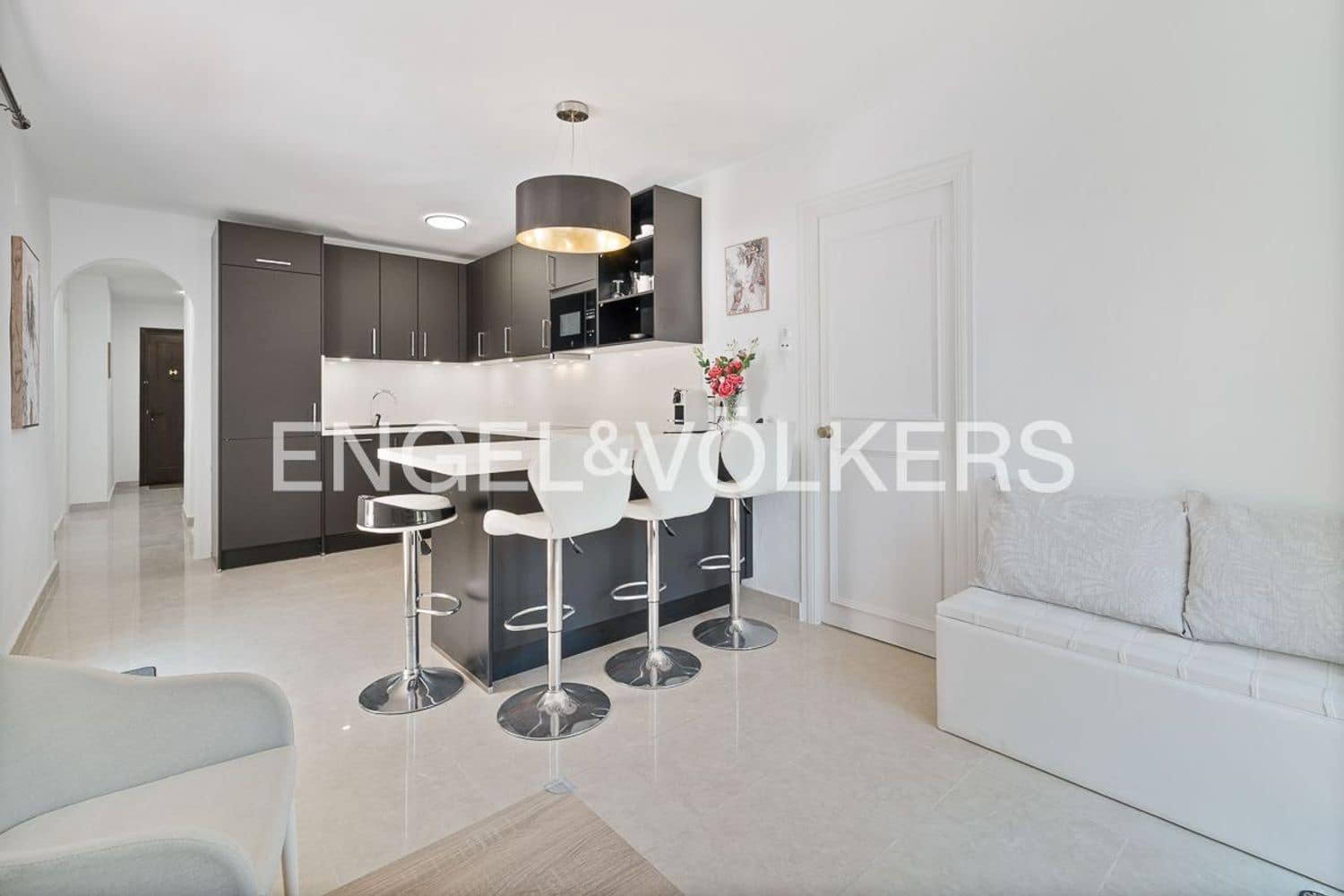 3 soverom Leilighet til salgs i Estepona med svømmebasseng garasje - € 550 000 (Ref: 9872968)