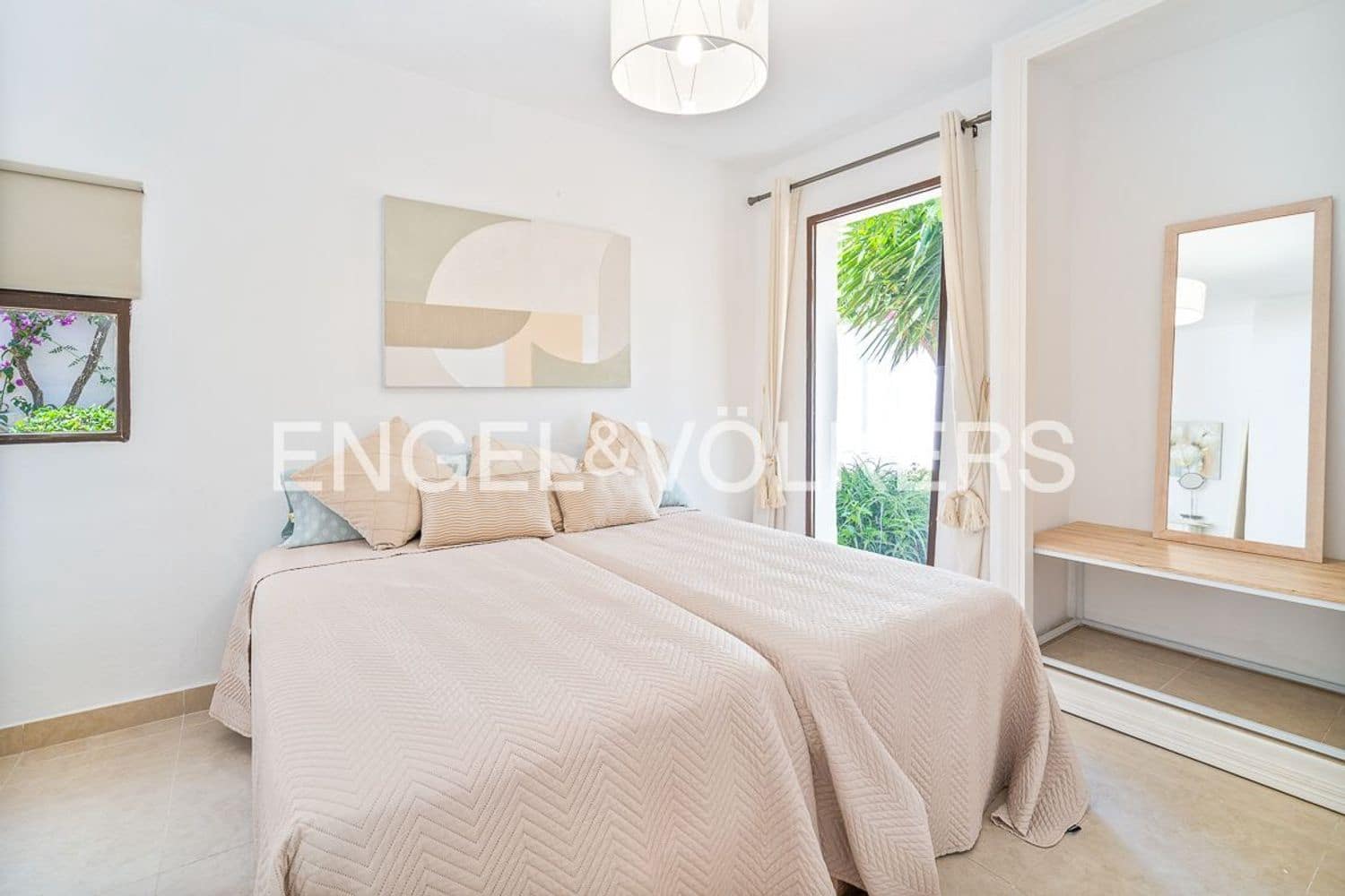 3 soverom Leilighet til salgs i Estepona med svømmebasseng garasje - € 550 000 (Ref: 9872968)