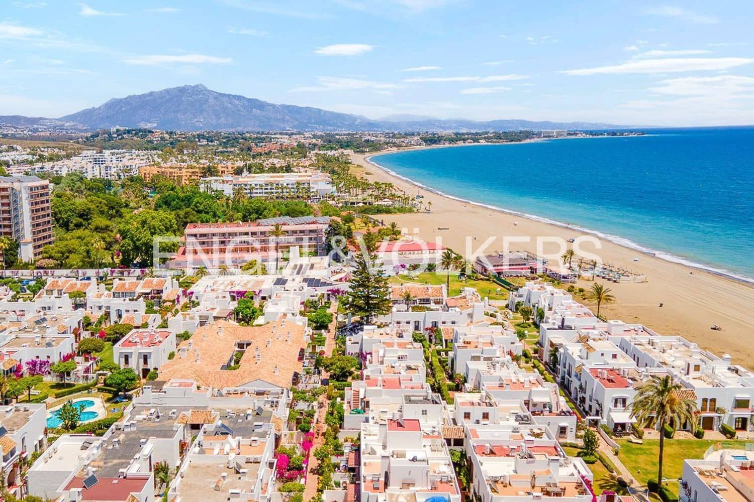 3 soverom Leilighet til salgs i Estepona med svømmebasseng garasje - € 550 000 (Ref: 9872968)