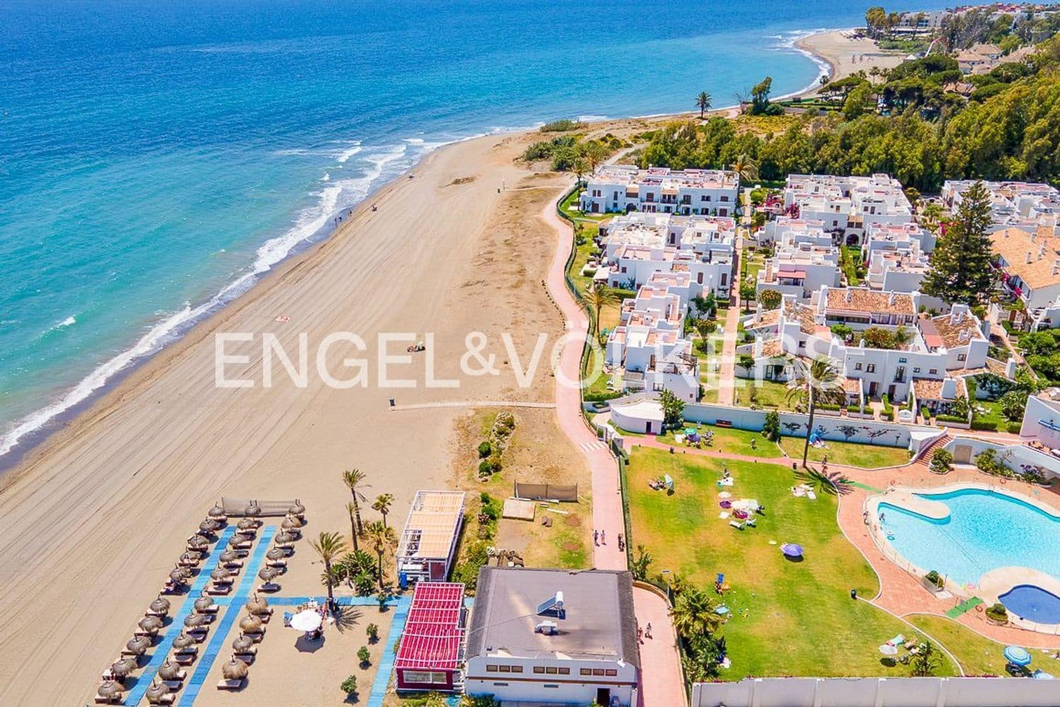 3 soverom Leilighet til salgs i Estepona med svømmebasseng garasje - € 550 000 (Ref: 9872968)