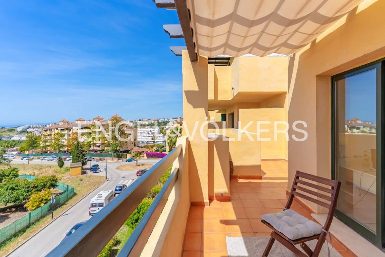 3 chambre Appartement à vendre à Estepona avec piscine garage - 535 000 € (Ref: 9872969)