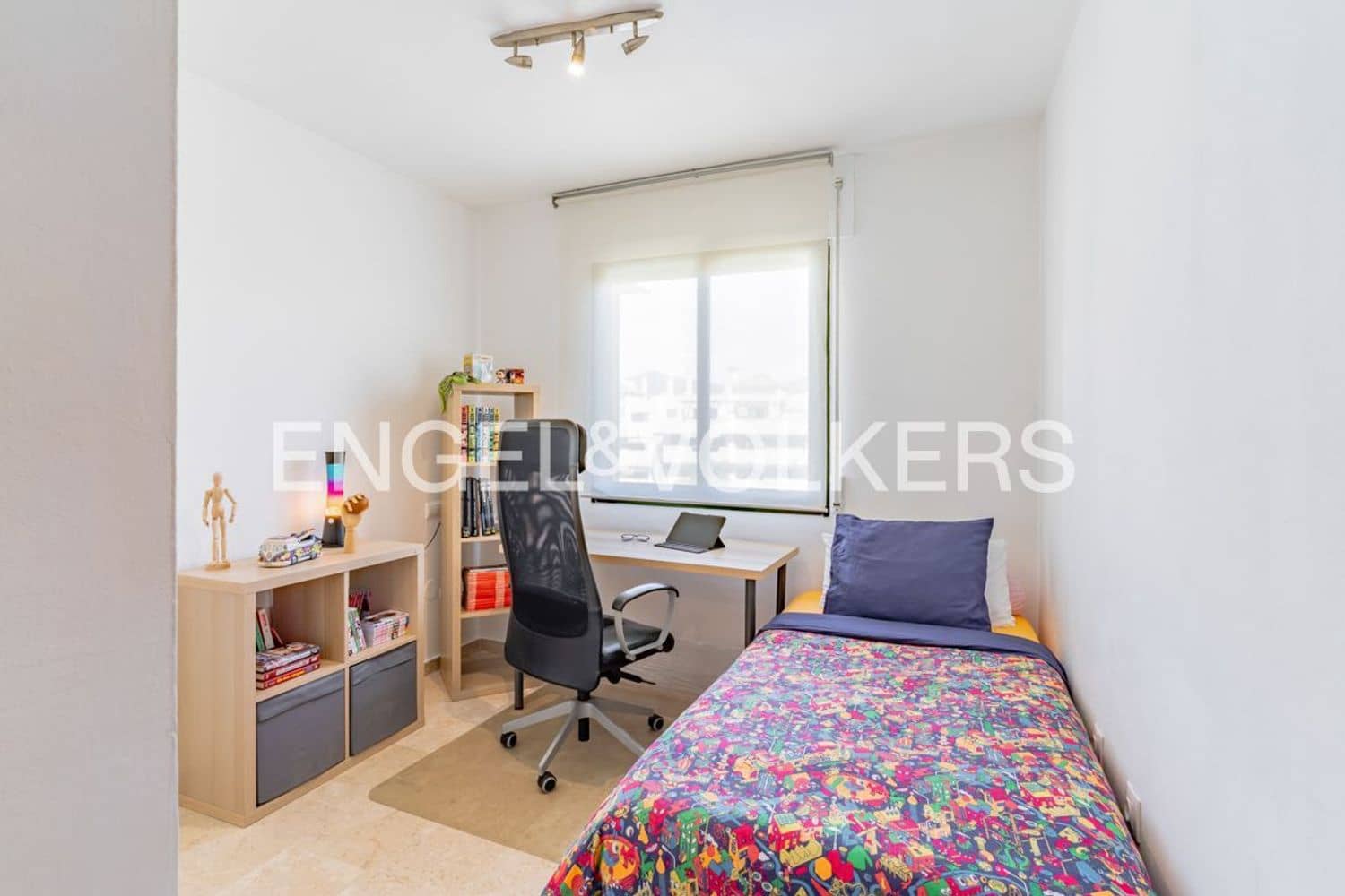 3 chambre Appartement à vendre à Estepona avec piscine garage - 535 000 € (Ref: 9872969)