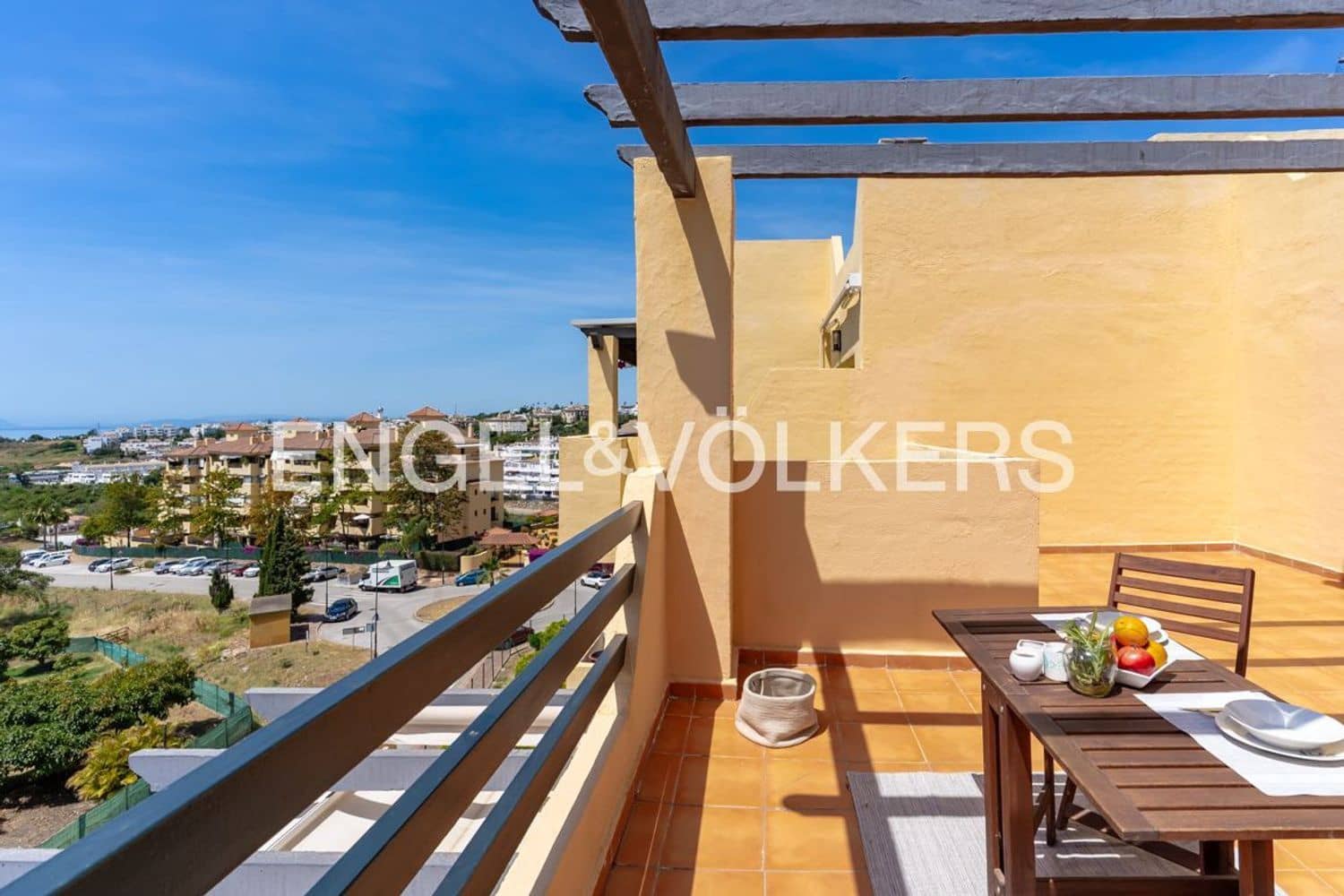 3 chambre Appartement à vendre à Estepona avec piscine garage - 535 000 € (Ref: 9872969)
