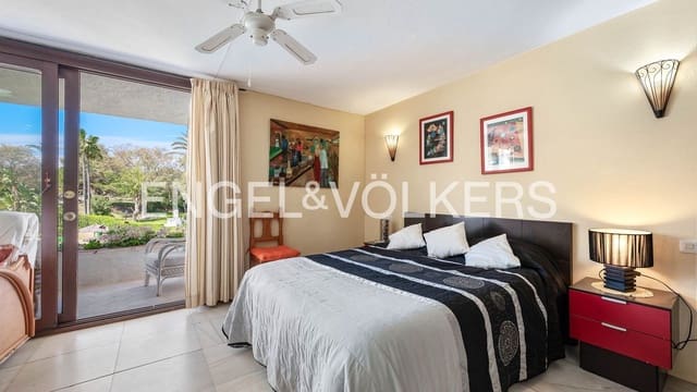 Apartamento para venda em Bahía Dorada, Estepona com piscina garagem - 175 000 € (Ref: 9872970)